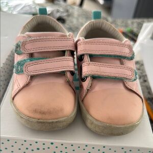 Ten Little everyday sneaker size 7 toddler